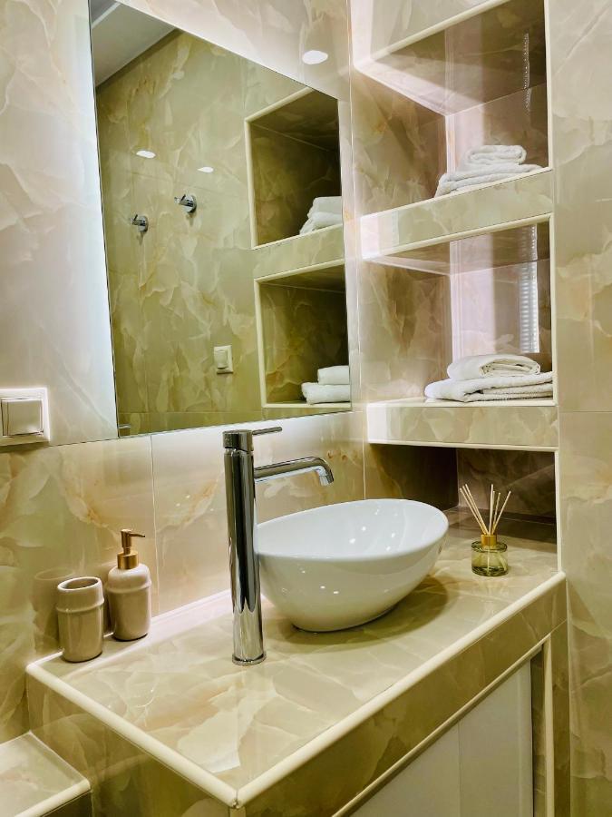 Iris Luxury House Apartment Agioi Deka  Екстериор снимка